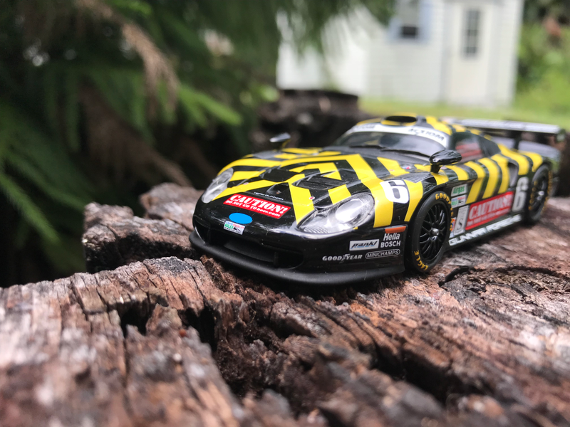 Even though the G99 was completely scratchbuilt and used the same chassis and body panels you’d think they would have got rid of the drippy egg headlights